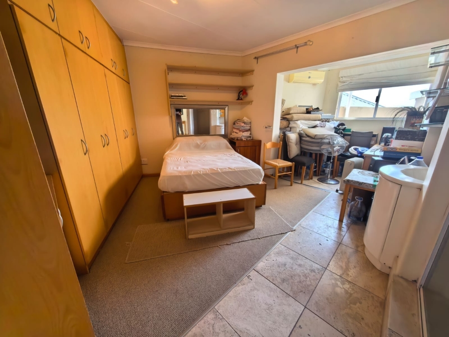 3 Bedroom Property for Sale in Bonza Bay Eastern Cape